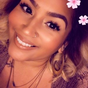 Meet your Posher, Mandy